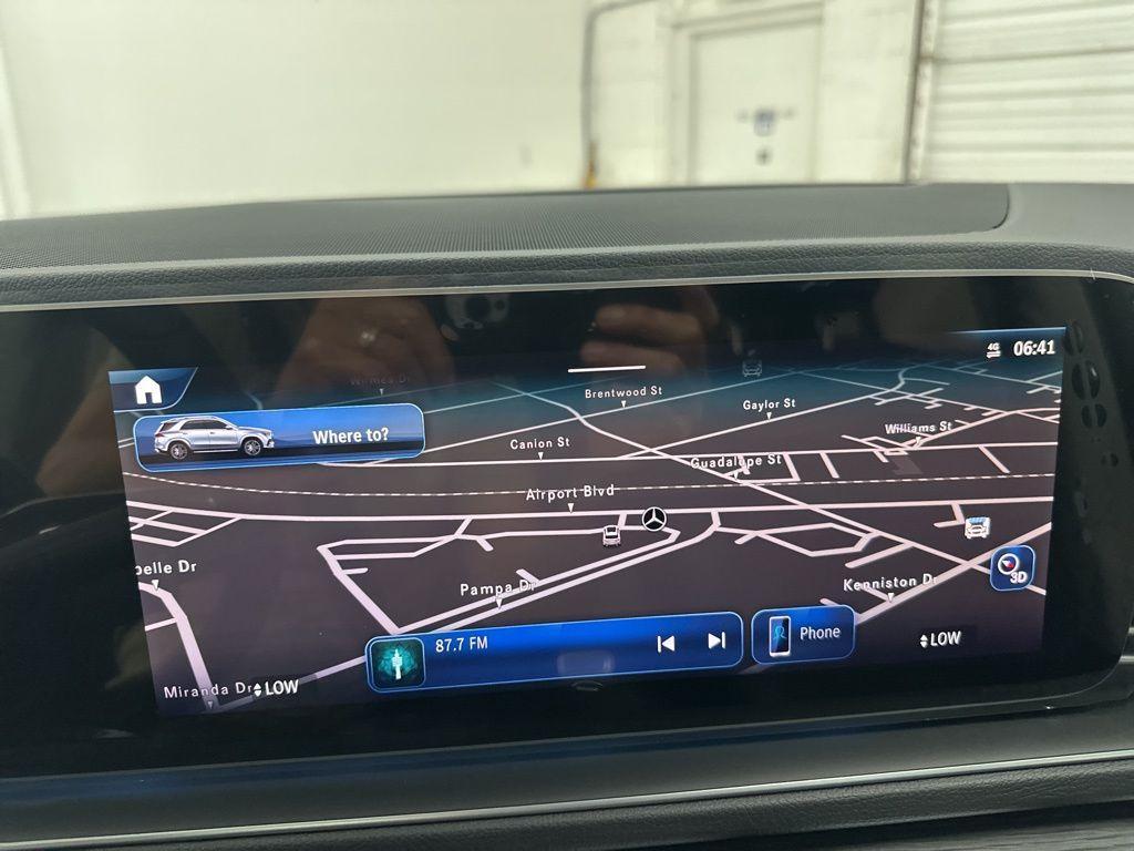 new 2025 Mercedes-Benz GLE 350 car, priced at $70,955