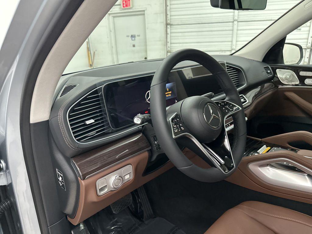 used 2025 Mercedes-Benz GLS 450 car, priced at $92,395