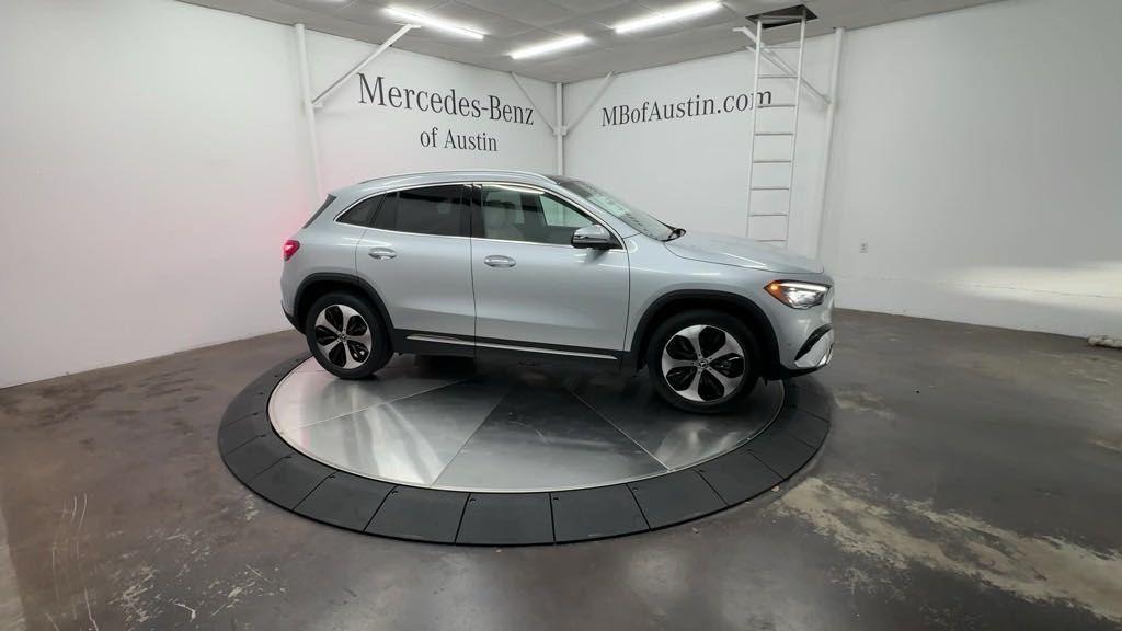 used 2025 Mercedes-Benz GLA 250 car, priced at $49,960