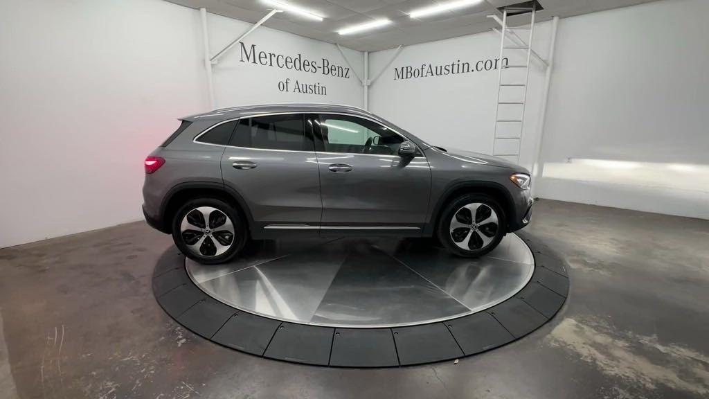 new 2025 Mercedes-Benz GLA 250 car, priced at $49,960