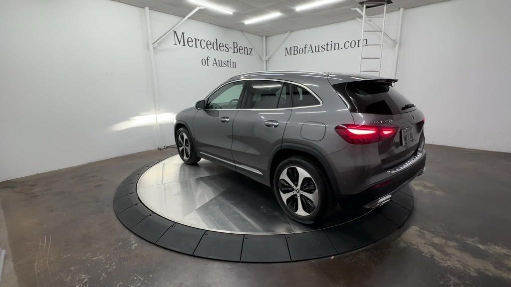 new 2025 Mercedes-Benz GLA 250 car, priced at $49,960