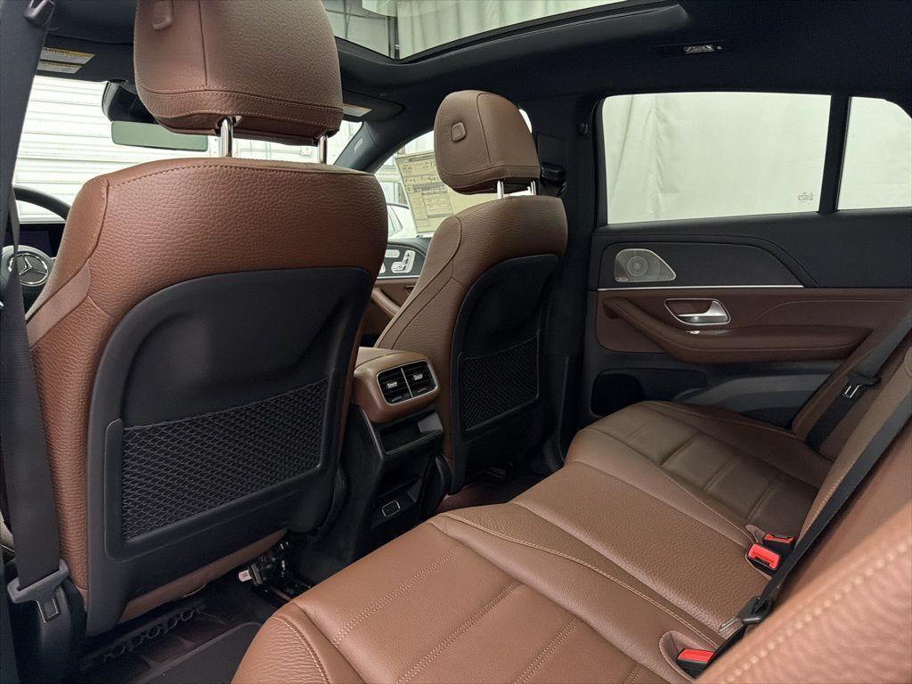 new 2026 Mercedes-Benz GLE 450 car, priced at $86,650