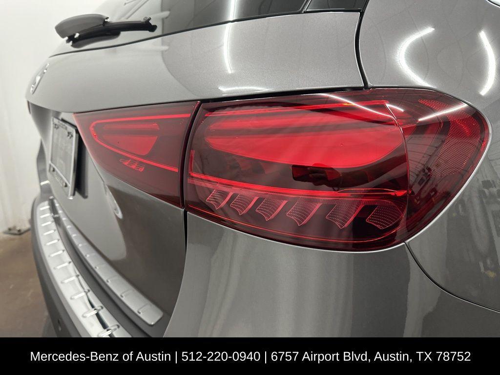 used 2025 Mercedes-Benz GLA 250 car, priced at $38,900