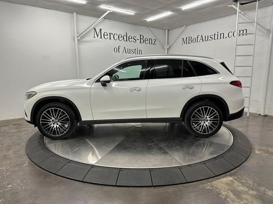 new 2025 Mercedes-Benz GLC 300 car, priced at $60,785