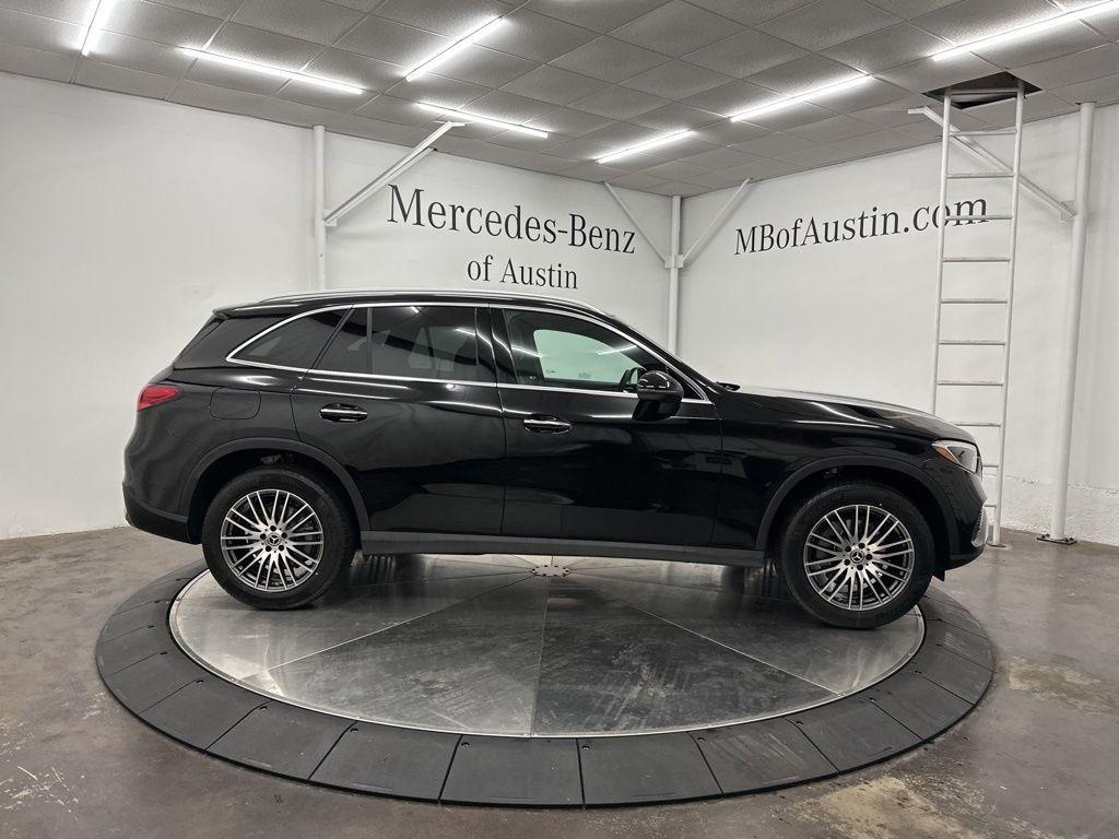 new 2025 Mercedes-Benz GLC 300 car, priced at $52,915