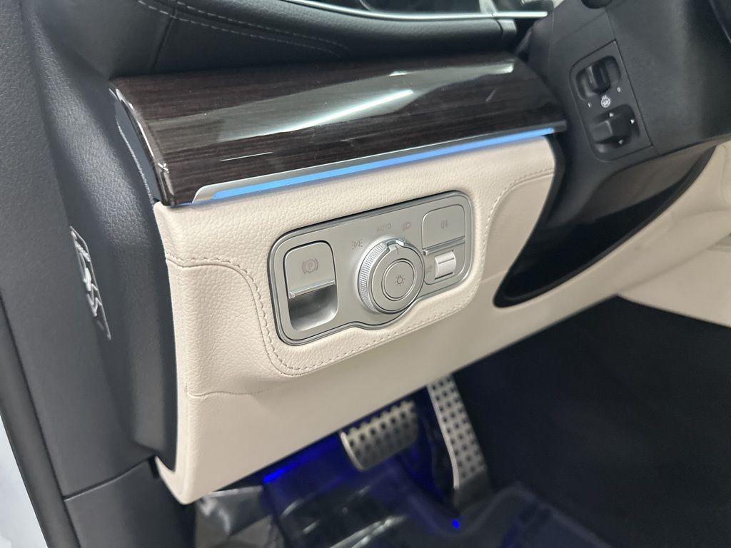 new 2026 Mercedes-Benz GLS 450 car, priced at $99,385