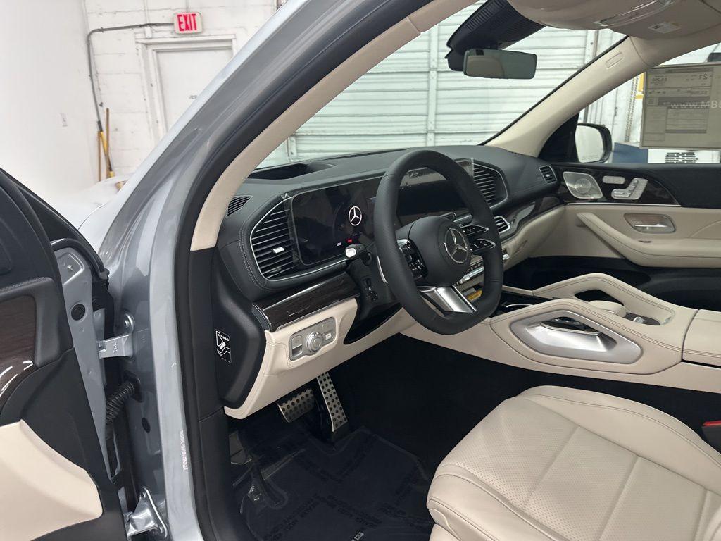 new 2026 Mercedes-Benz GLS 450 car, priced at $99,385