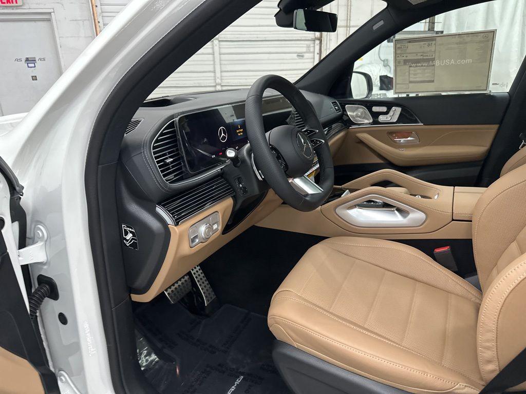 new 2026 Mercedes-Benz GLS 580 car, priced at $123,355