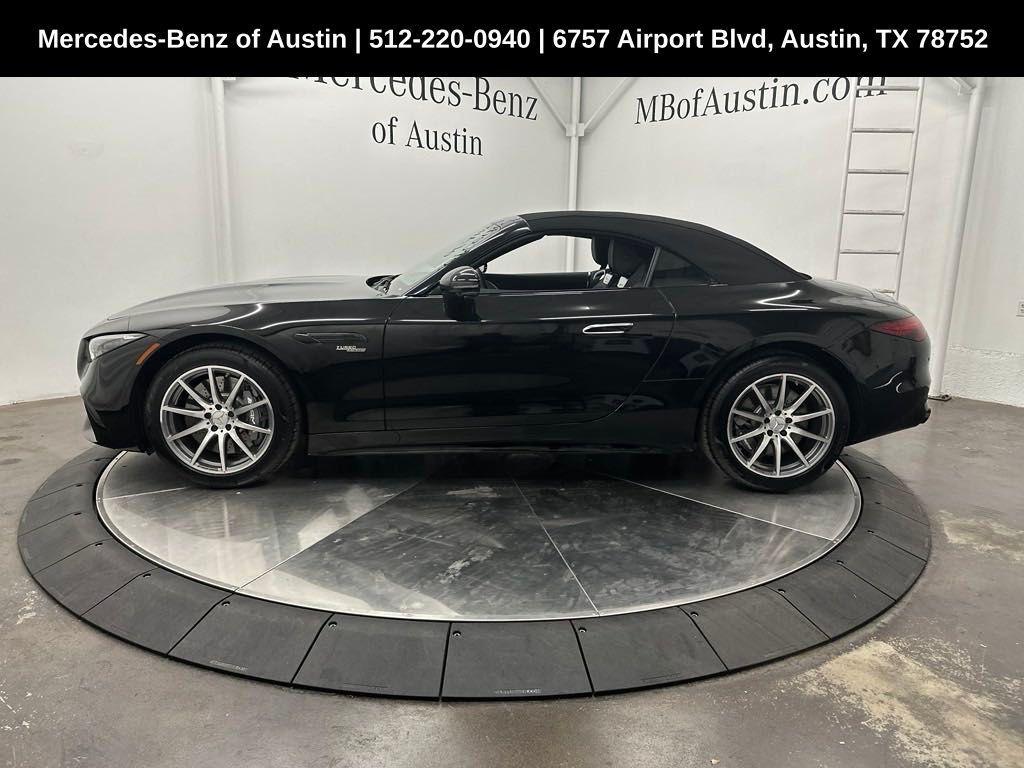 new 2025 Mercedes-Benz AMG SL 43 car, priced at $117,230