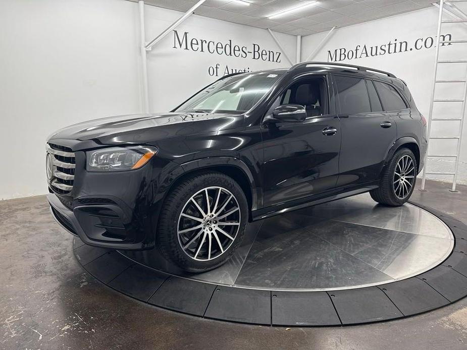 new 2025 Mercedes-Benz GLS 450 car, priced at $98,095