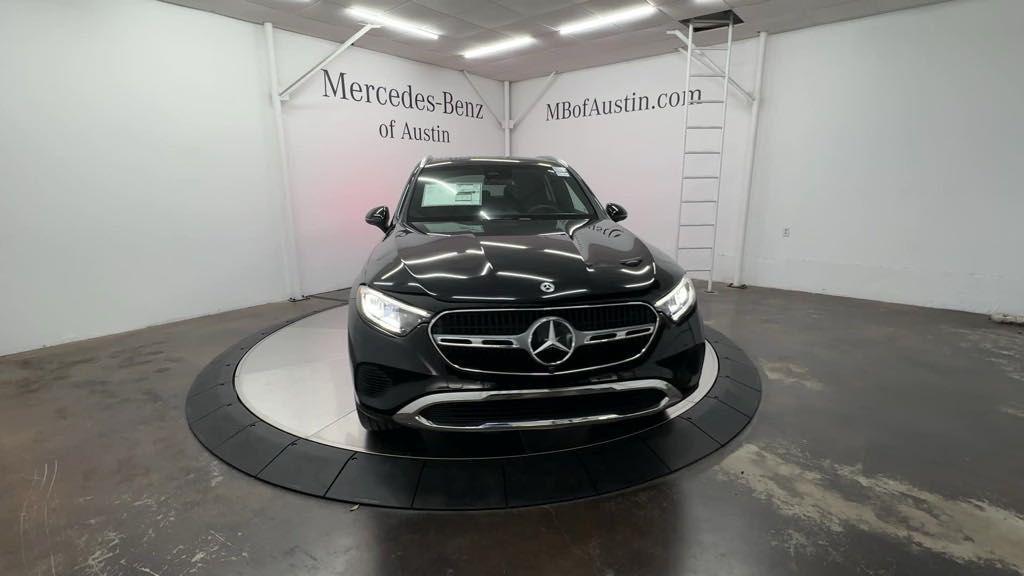 new 2025 Mercedes-Benz GLC 300 car, priced at $57,600