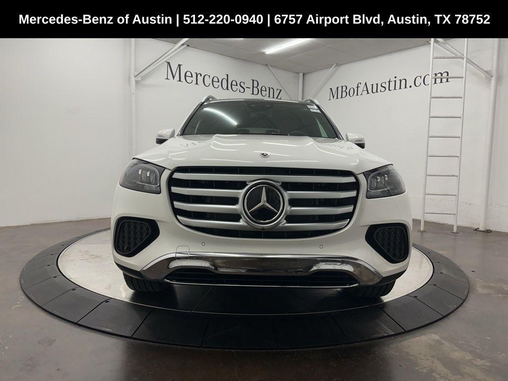 new 2025 Mercedes-Benz GLS 450 car, priced at $92,705