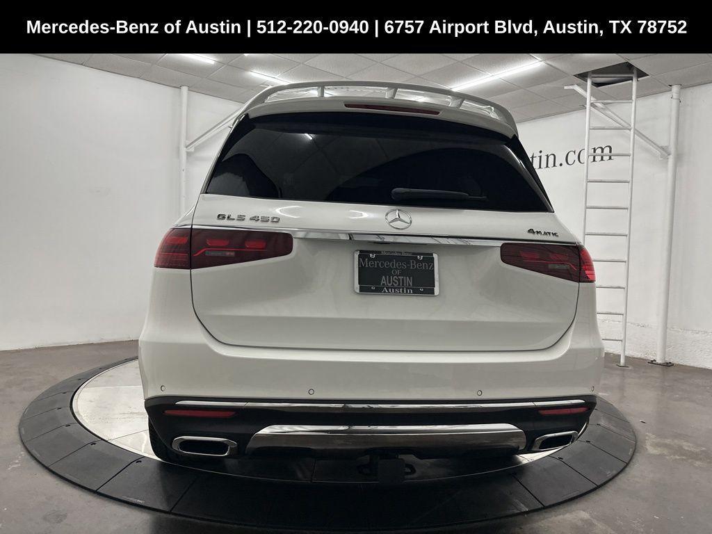 new 2025 Mercedes-Benz GLS 450 car, priced at $92,705