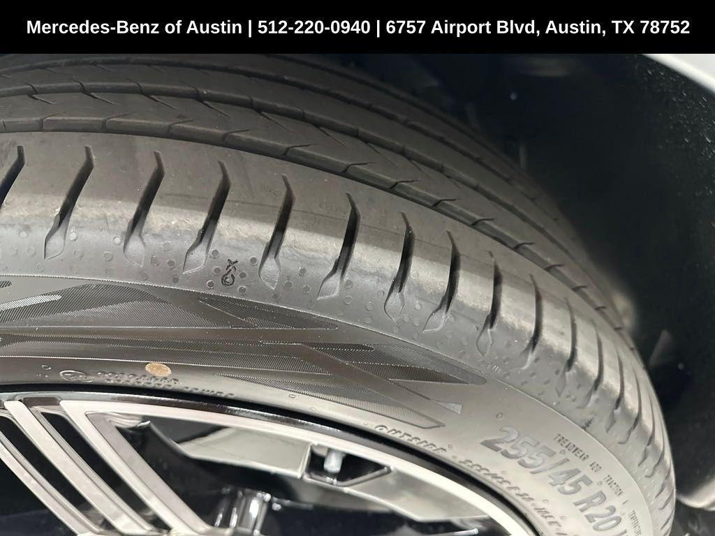 used 2025 Mercedes-Benz GLC 300 car, priced at $61,300