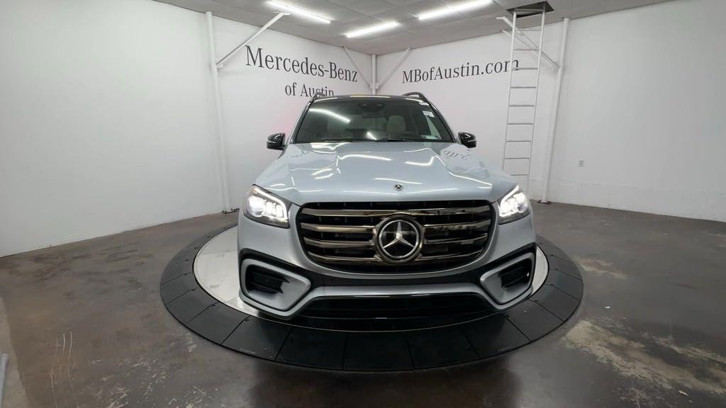 new 2025 Mercedes-Benz GLS 450 car, priced at $99,230