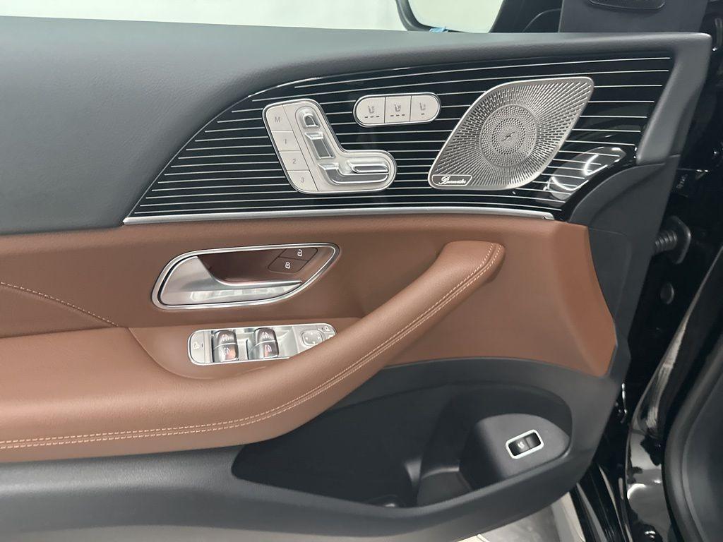 new 2026 Mercedes-Benz GLS 450 car, priced at $100,485