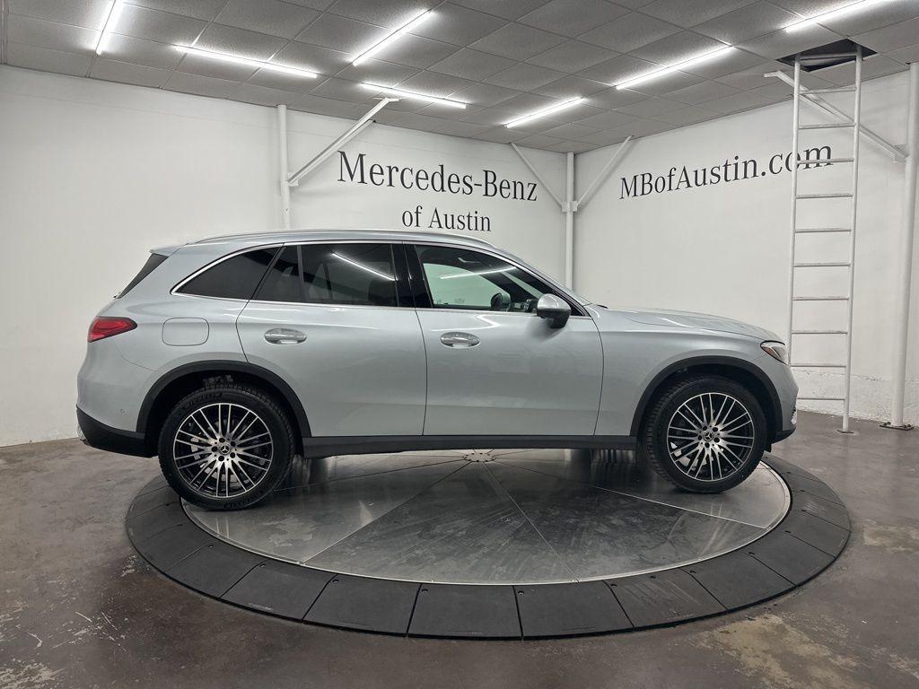 new 2025 Mercedes-Benz GLC 300 car, priced at $57,710