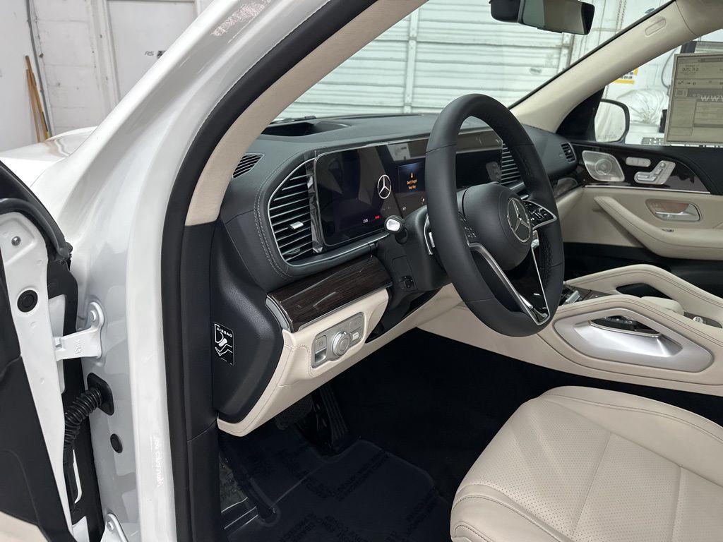 new 2026 Mercedes-Benz GLS 450 car, priced at $94,220