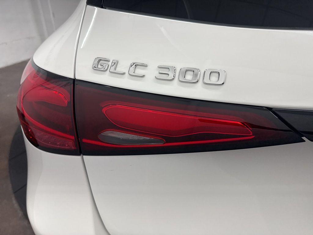 new 2026 Mercedes-Benz GLC 300 car, priced at $53,685