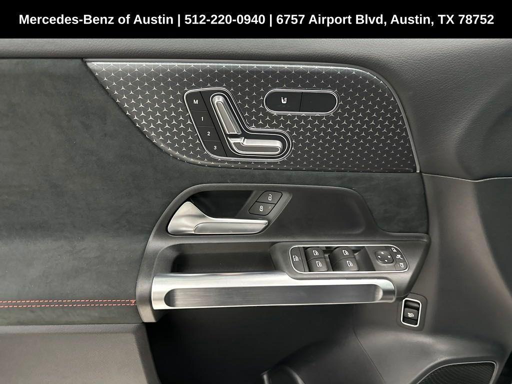 new 2025 Mercedes-Benz AMG GLB 35 car, priced at $65,085