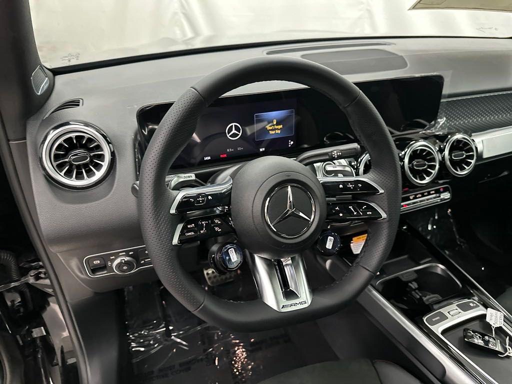 new 2025 Mercedes-Benz AMG GLB 35 car, priced at $65,085