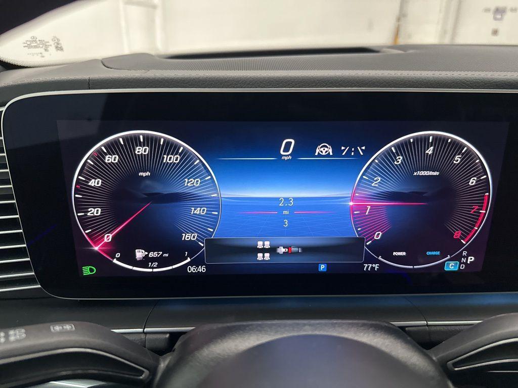 new 2026 Mercedes-Benz GLS 580 car, priced at $124,770