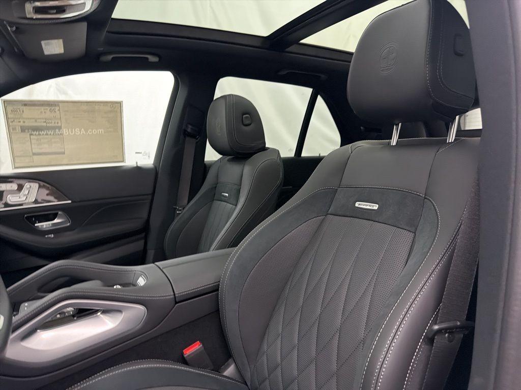 new 2026 Mercedes-Benz AMG GLE 53 car, priced at $101,960