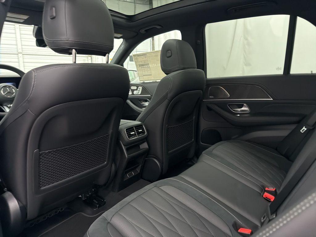 new 2026 Mercedes-Benz AMG GLE 53 car, priced at $101,960