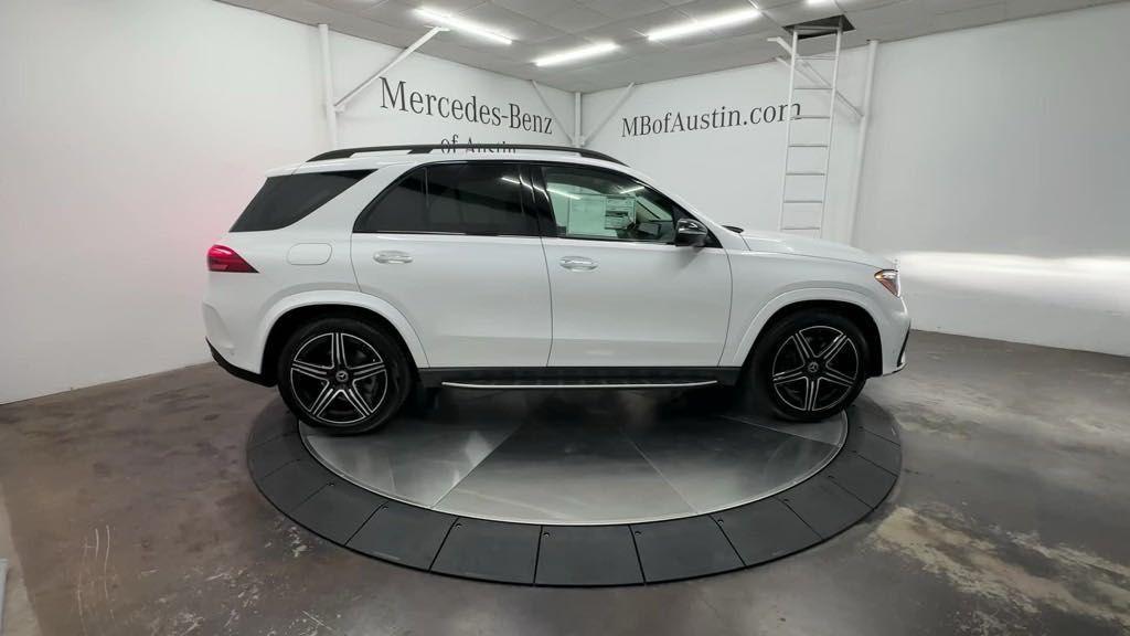 new 2025 Mercedes-Benz GLE 450 car, priced at $88,030