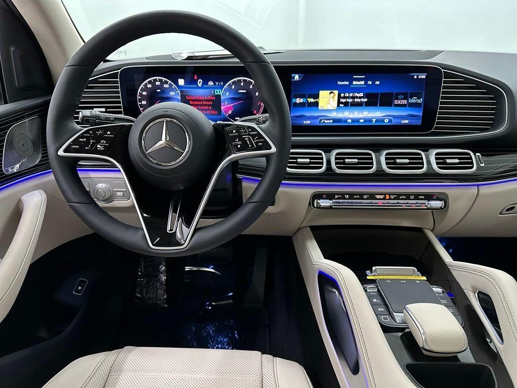 new 2025 Mercedes-Benz GLE 450 car, priced at $88,030