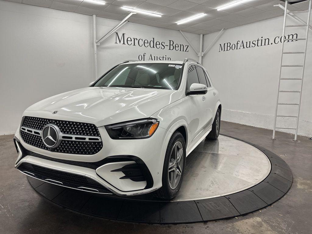 new 2025 Mercedes-Benz GLE 580 car, priced at $90,545