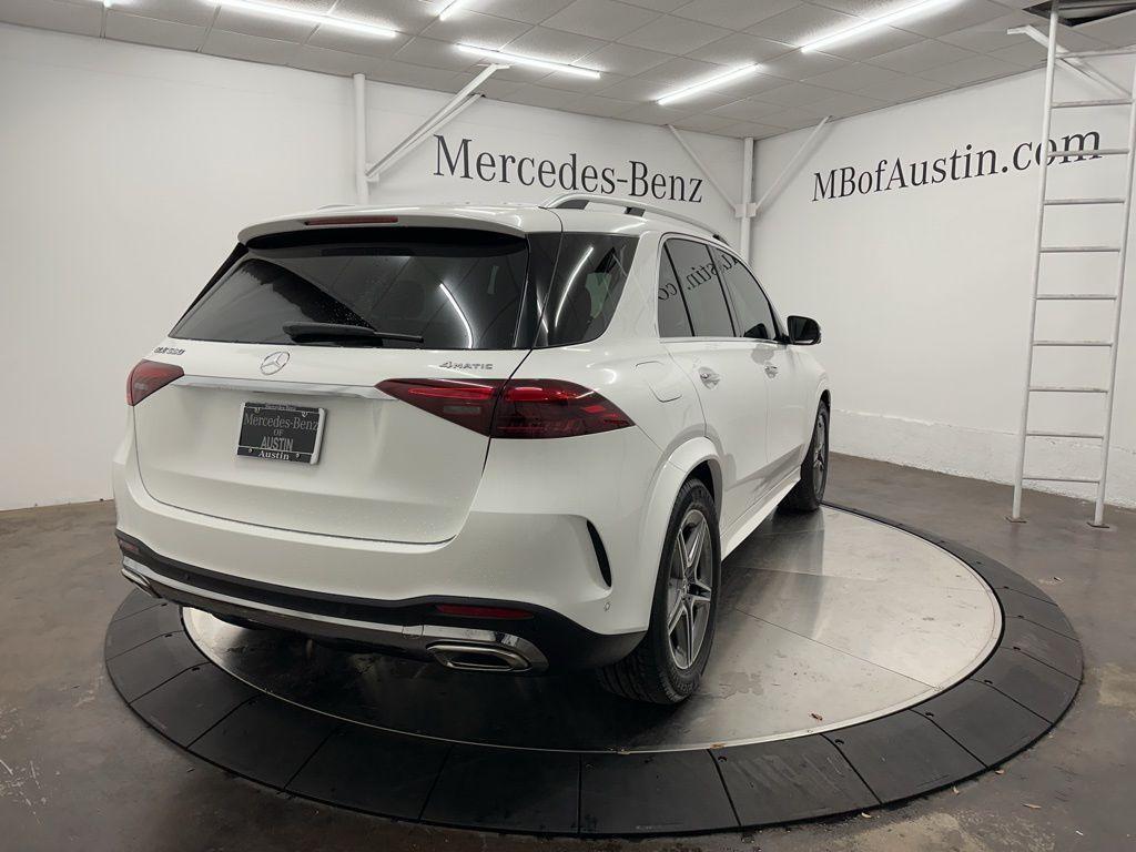 new 2025 Mercedes-Benz GLE 580 car, priced at $90,545