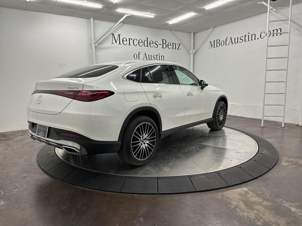 new 2025 Mercedes-Benz GLC 300 car, priced at $62,575