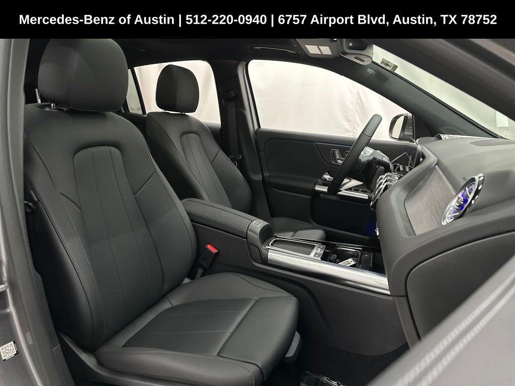 used 2025 Mercedes-Benz GLA 250 car, priced at $49,360