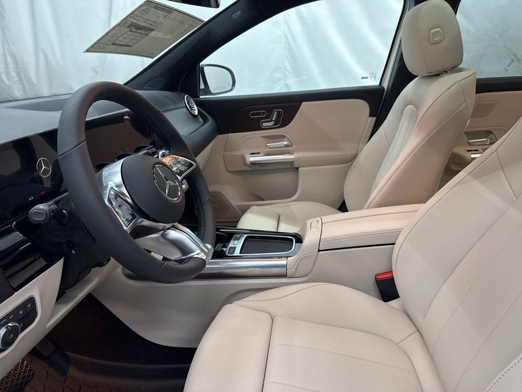 new 2026 Mercedes-Benz GLA 250 car, priced at $47,515