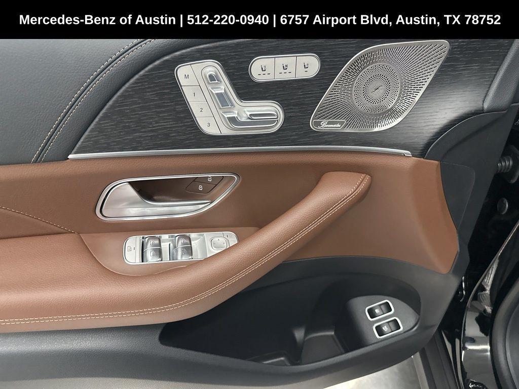 new 2025 Mercedes-Benz GLE 450e car, priced at $79,570
