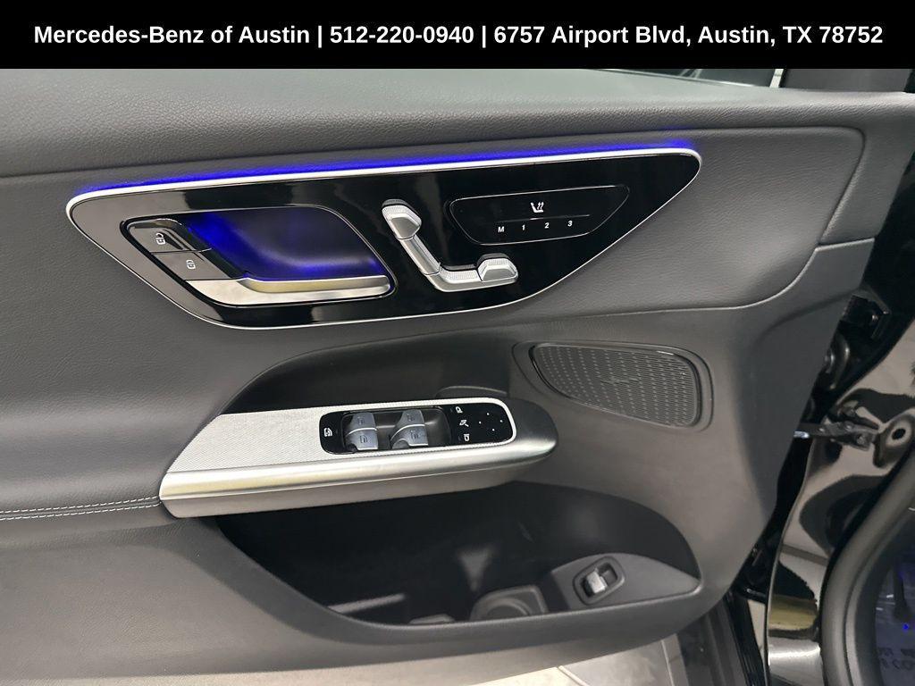 new 2025 Mercedes-Benz GLC 300 car, priced at $52,315
