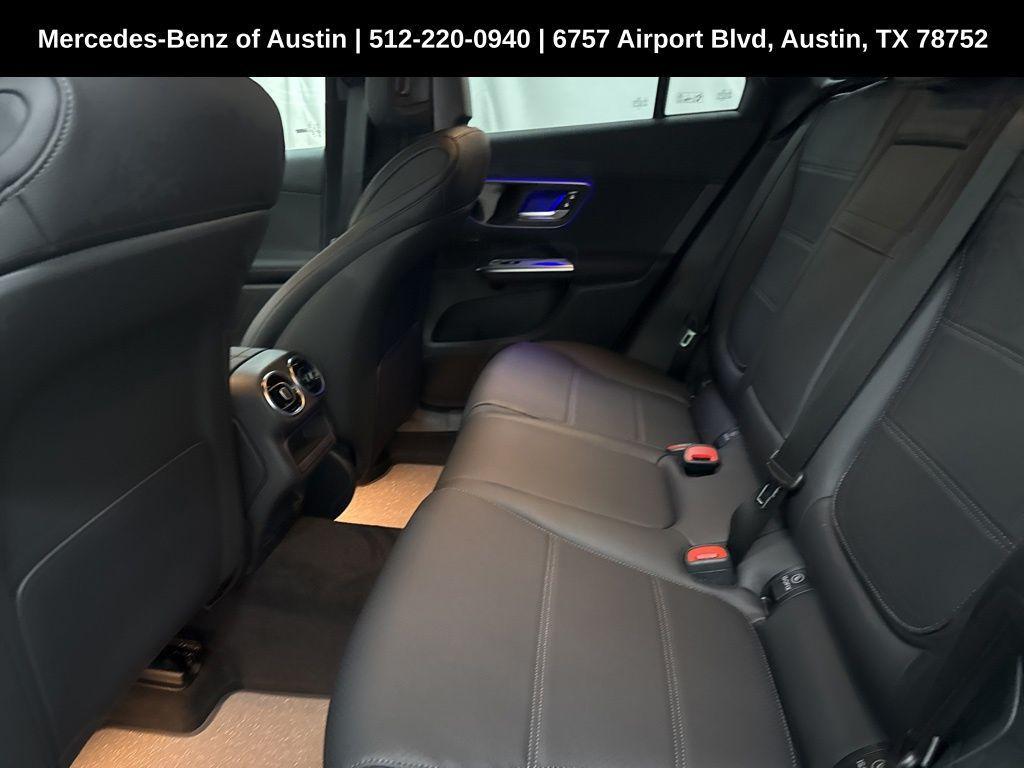 new 2025 Mercedes-Benz GLC 300 car, priced at $51,415