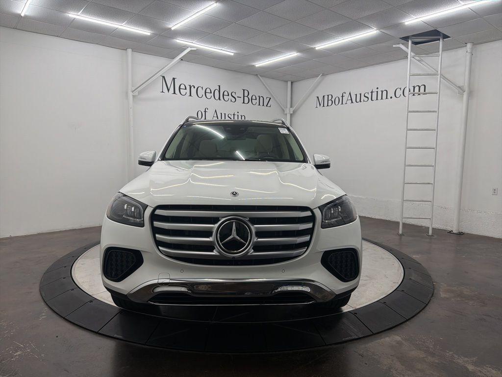 new 2026 Mercedes-Benz GLS 450 car, priced at $93,620