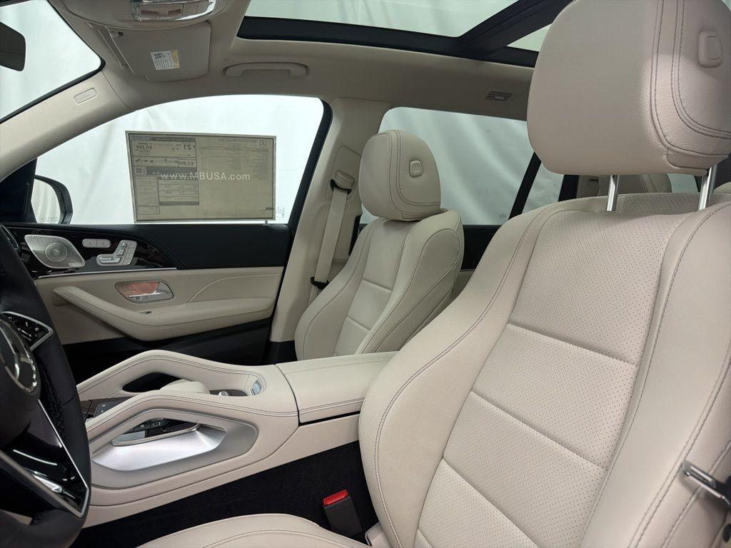 new 2026 Mercedes-Benz GLS 450 car, priced at $93,620