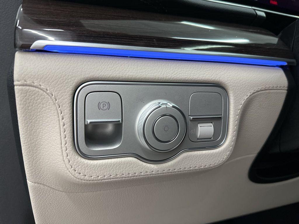 new 2026 Mercedes-Benz GLE 450 car, priced at $87,370