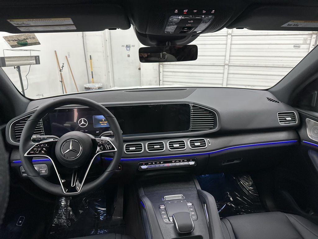 new 2025 Mercedes-Benz GLE 350 car, priced at $70,095