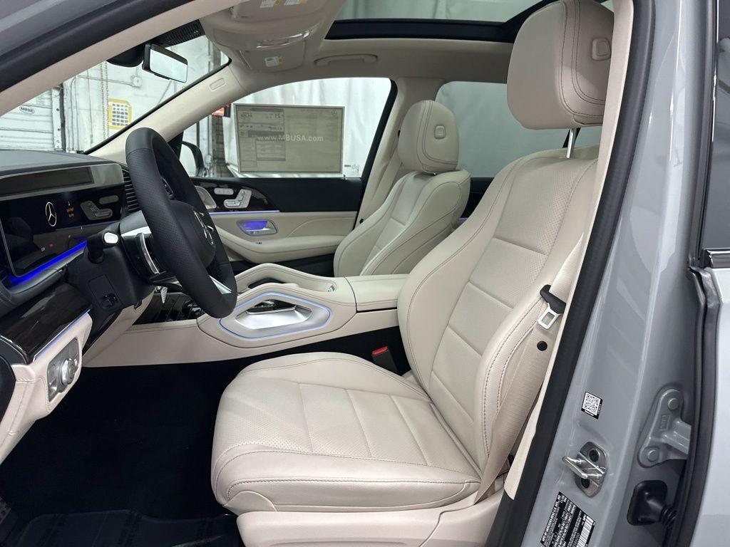new 2026 Mercedes-Benz GLS 450 car, priced at $100,135