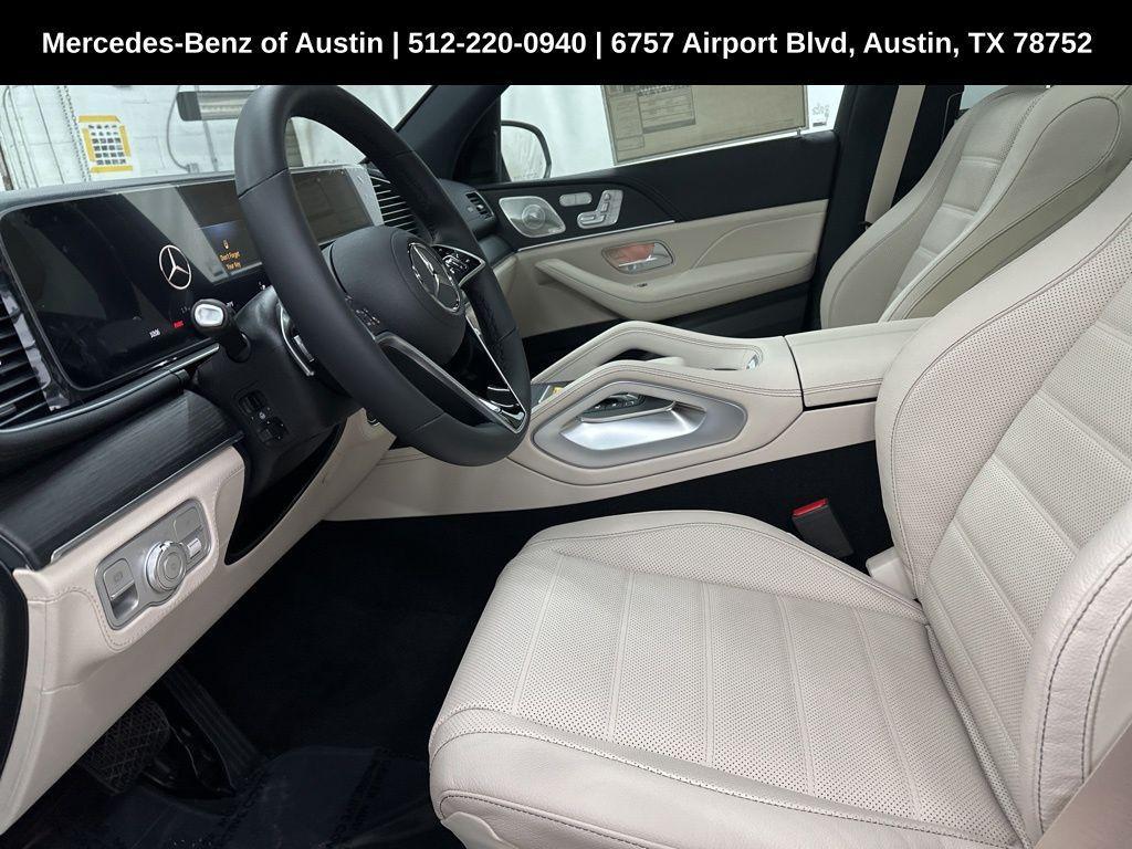 new 2025 Mercedes-Benz GLE 580 car, priced at $99,630