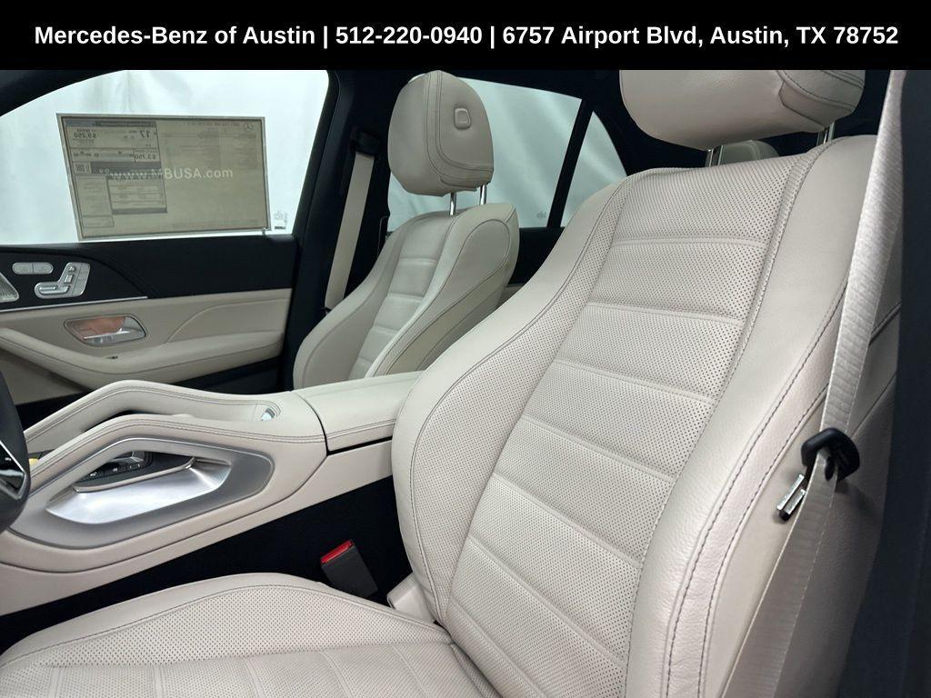 new 2025 Mercedes-Benz GLE 580 car, priced at $99,630