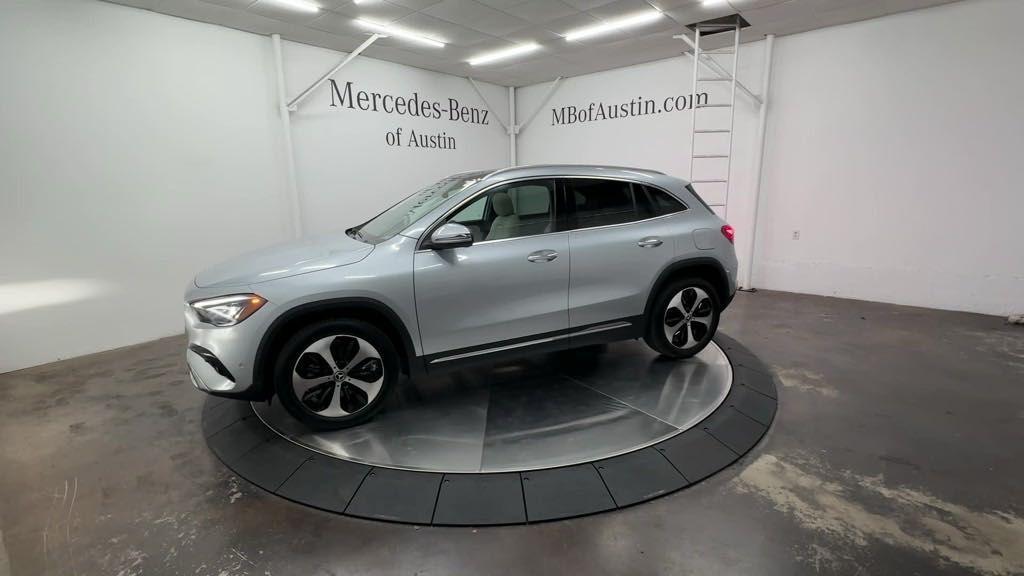 new 2025 Mercedes-Benz GLA 250 car, priced at $49,360