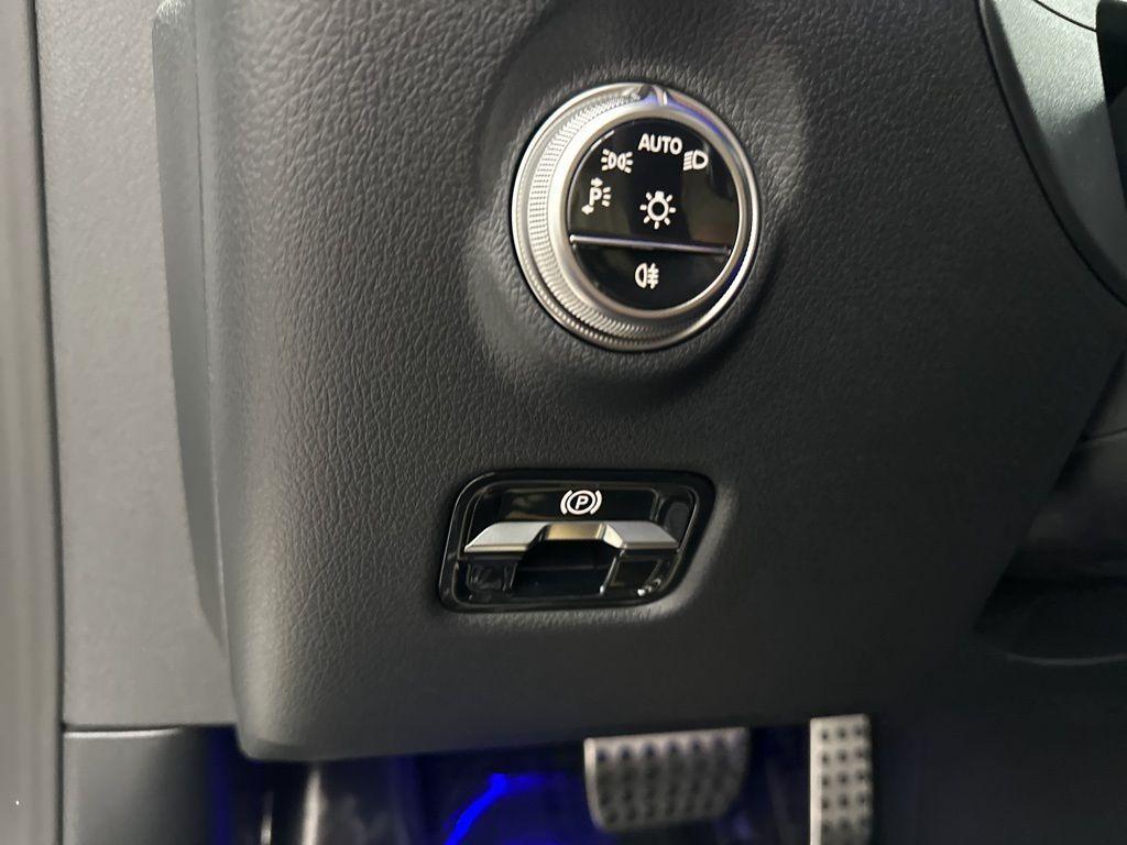 new 2026 Mercedes-Benz AMG CLE 53 car, priced at $96,065