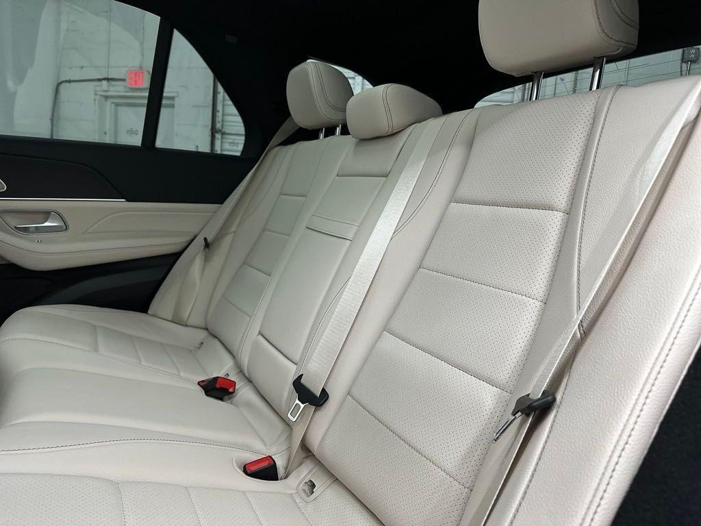 used 2025 Mercedes-Benz GLE 350 car, priced at $75,005