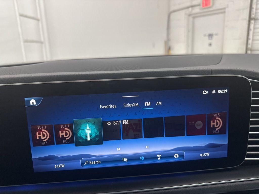 new 2026 Mercedes-Benz GLE 580 car, priced at $106,125