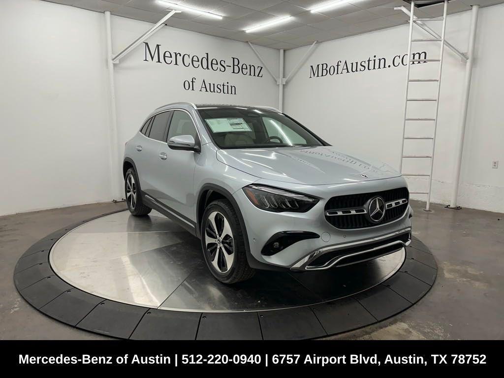 new 2025 Mercedes-Benz GLA 250 car, priced at $49,320